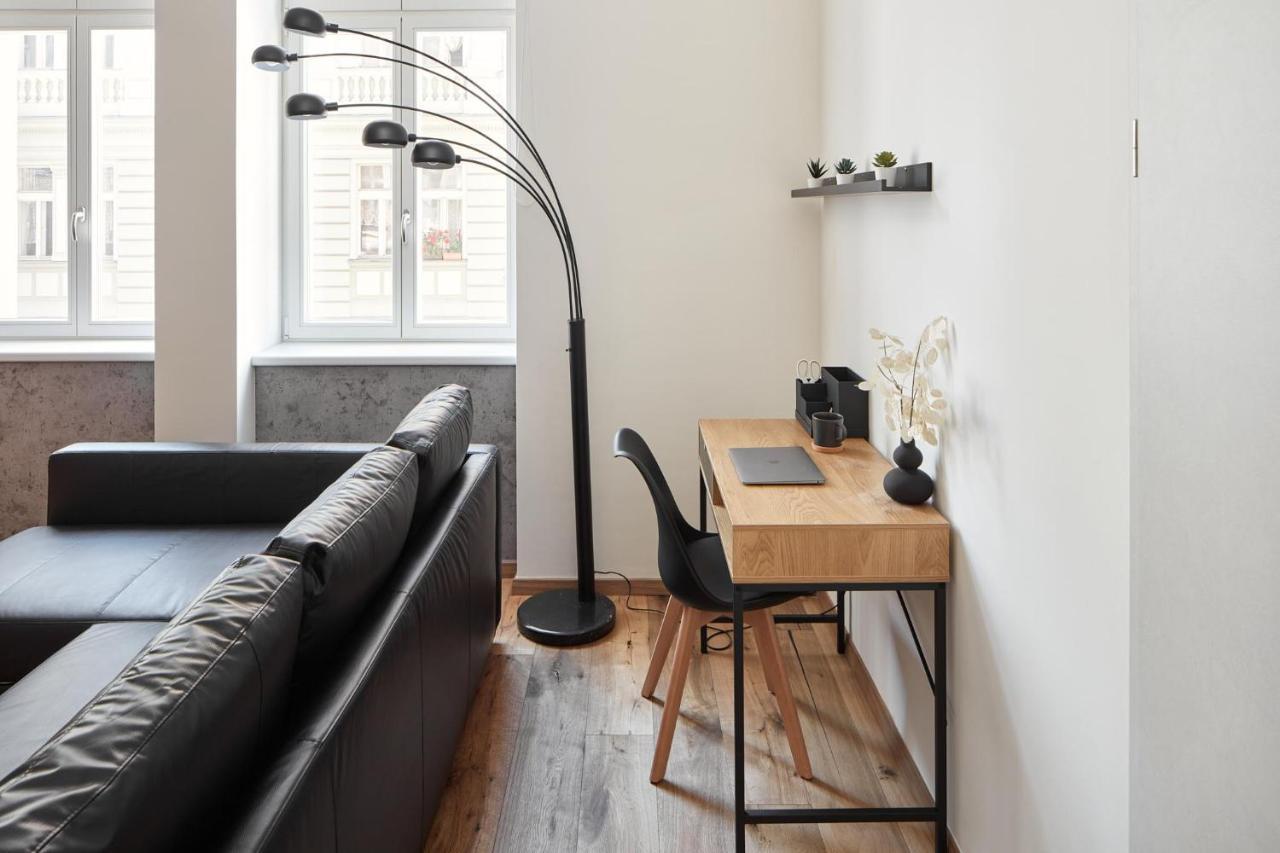 Prague Days - Stylish Apartment - Workspace Bagian luar foto